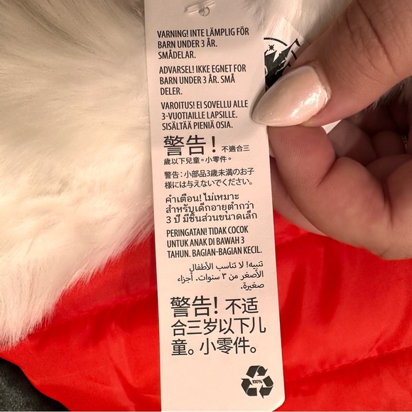 Disney Mickey Mouse Quilted Red Santa Hat Christmas - Picture 7 of 8